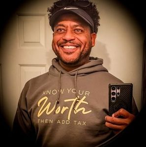 Meet your Posher, Don